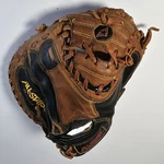 All-star Mvp Series Catcher Mitt CM3030 Right Hand Throw Baseball Broken In. Fixed Price $109.99.