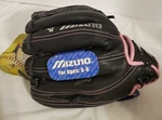 Brand New Mizuno Glove Black Pink Right Hand Throw Inches GPP1006 Max Flex. Fixed Price $30.00.