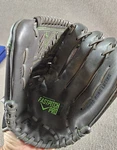 Franklin Fastpitch Pro Series Dura Bond Softball/baseball Glove 22433-11". Fixed Price $15.99.