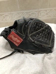 Rawlings Women Broken Gold Glove Deep Pocket 12 Softball Right Throw. Fixed Price $100.00.
