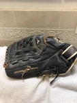 Mizuno GPMP-1250T 12.5 Women Premier Fast Pitch Softball Glove Left Throw. Fixed Price $55.00.