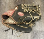 Rawlings Glove Pro Series Special Edition 1/2" Black RPS115T Right Hand Throw. Fixed Price $44.95.