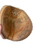 Vintage Wilson A2510 Bill Freehan Hinged-web Catchers Mitt Baseball Glove Rht. Fixed Price $29.75.