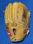 Rawling Baseball Hard Glove Reissue Model R-xfcb Right-handed Throw. Fixed Price $804.33.