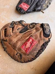 Rawlings Gold Glove Lite Toe Catchers Mitt Rht Gg-cms Professional Player. Fixed Price $50.00.