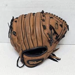 Wilson A300 Youth Baseball Glove 10.5" A0300DK105 Rht Brown Black. Fixed Price $14.99.