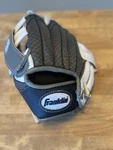 Nwt Franklin Sports Kids Baseball Gloves - Rtp Youth Teeball + Set. Fixed Price $26.05.