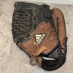 Adidas CL1150 11.5 Left-hand Glove Right Thrower. Fixed Price $15.00.