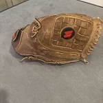 Softball/baseball Glove Worth Powercell Series Lite Weight LCW-12.5" Leather Rht. Fixed Price $19.99.