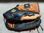 Wilson A360 Softball Glove Leather Rht A0360 ES13. Fixed Price $25.00.