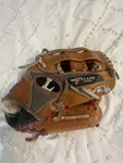 Louisville Slugger Pro Flare FL1175GO Baseball Glove Mitt 11.75" Orange Rht. Fixed Price $99.99.