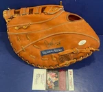 Jeff Conine Signed Wilson A2820 1ST Baseman's Baseball Glove Jsa AU08423 HW1. Fixed Price $75.00.
