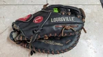 Louisville Slugger Tpx Xpfb Horween Leather First Base Mitt Rh Throw Glove Pro. Fixed Price $298.00.