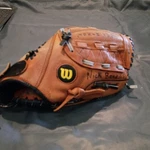 Wilson A1821 Pro 6 Flexback-dual Hinge Pocket 11 Rht Leather Baseball Glove. Fixed Price $14.99.