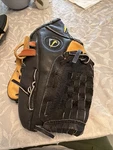 Nike Kaos 1008 Youth Baseball Glove Lht Inch Black/yellow. Fixed Price $7.79.