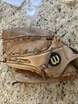 Wilson The A2002-XL Lht Baseball Glove Mitt Dual Hinge. Fixed Price $49.99.
