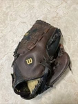 Wilson A200 Right Hand Throw Youth Baseball Glove Leather Broken In. Fixed Price $9.41.