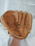 Johnny Walker JW604 Youth Baseball Glove Rht Leather Scoopocket Flex Action. Fixed Price $12.95.