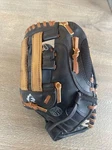 Franklin 4625 10.5" Rtp Series Baseball Glove For Rht. Fixed Price $15.00.
