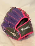 Franklin 22867-9.5 Kids Teeball Baseball Fielding Glove Right Handed Thrower. Fixed Price $9.97.