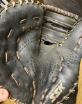 Ssk Dimple Ii CL-31 12" Lht Glove Black Made In Korea First Base. Fixed Price $75.00.
