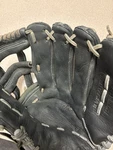 Easton Mako Baseball Softball Glove 12.5 Pattern Double Oiled MKEFP1250 Htf Rht. Fixed Price $20.00.