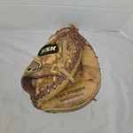 Ssk CM-23 33" Professional Edge Baseball Catchers Mitt Rh Throw. Fixed Price $99.99.