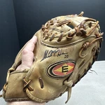 Easton E-PRO-20 33 Baseball Softball Catchers Mitt Right Hand Throw. Fixed Price $90.00.