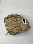 OX97R3 Right Handed Throw Marucci Oxbow Limited 12.50 Web Baseball Glove. Fixed Price $39.95.