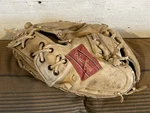 Vintage Rawlings Mjde Earl Williams Baseball Catchers Mitt Glove. Fixed Price $20.00.