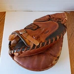 Mizuno Mfr C022 Max Flex Professional Model Scoop Rht Catcher's Glove Mitt. Fixed Price $33.98.