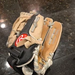 Rawlings Playmaker T-ball Glove 10.5" Right Hand Throw PM105HCB Leather Palm. Fixed Price $16.00.