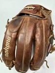 Nokona Classic Walnut WB-1150 Rht 11.50" Baseball Glove Made In Usa. Fixed Price $250.00.
