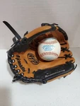 Franklin Tee Ball Glove 4609 Youth Right Hand THROW,9 1/2" Rawlings. Fixed Price $15.00.