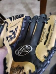 Rawlings PL109CB Glove T-ball Baseball Mitt Right Hand Throw Youth. Fixed Price $8.00.