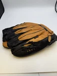 Louisville Slugger Softballer Lp 1350 Baseball Glove 13.5" Rht. Fixed Price $37.99.
