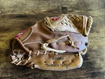 Rawlings RBG64 12.5" Baseball Glove Basket Web Edge-u-cated Heel Rht. Fixed Price $21.99.