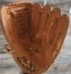 Rawlings Player Series Baseball Glove Derek Jeter 11" Inch Rh Leather Vintage. Fixed Price $17.00.