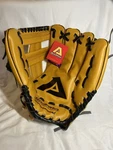 Akadema 21" Baseball Glove Rht Display Faux Leather Tags New Mint. Fixed Price $99.97.