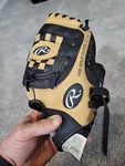 Rawlings Youth 10" Player Series Baseball Glove - PL609C Rht Very Clean. Fixed Price $6.69.