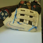 New 12.75 Nike Vapor Elite Right Hand Throw Baseball Glove. Fixed Price $229.99.