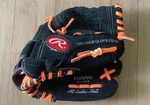 Rawlings Savage S105NO 10.5" Youth Baseball Glove Leather Never Used. Fixed Price $17.00.