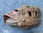 Vtg Macgregor G15T 11" Rod Carew Right Hand Rht Leather Baseball Glove Broken-in. Fixed Price $22.46.