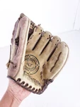 Franklin Baseball Mitt Glove 11 Inch Model 4041 Leather Right Hand Throw. Fixed Price $15.00.