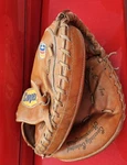 Vtg Cooper Catchers Mitt Glove Black Diamond Right Hand Throw Rht Great Shape. Fixed Price $39.00.