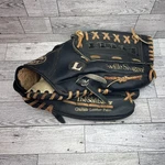 Louisville Slugger Leather Softballer T9L1350 Glove 13.5 Rht. Fixed Price $23.00.