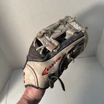 Easton Mako MKY1150 Blue /white 11.5 Youth Rht Baseball Glove Genuine Steer Hide. Fixed Price $49.99.