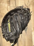 Mizuno GXS-51 Mvp Women Girls Fastpitch Softball Catchers Mitt Right Throw. Fixed Price $82.00.