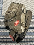 Rawlings Sandlot Series SL140B5 Right Handed Baseball Glove. Fixed Price $69.99.