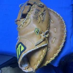 Mizuno Baseball Gloves Professional Model MT3045 Super Flex Palm Leather Rht. Fixed Price $22.95.